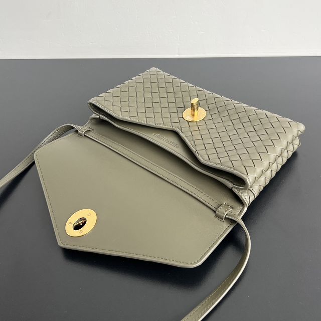 BV original lambskin knot lock bag 817191 cypress