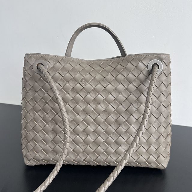 BV original lambskin small andiamo 743568 limestone