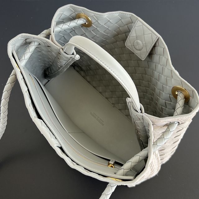 BV original suede small andiamo 743568 agate grey