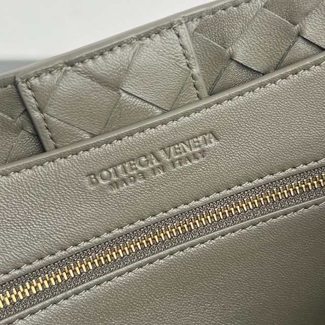 BV original suede small andiamo 743568 cypress