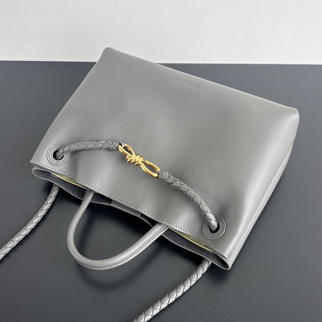 BV original calfskin medium andiamo bag 810214 grey
