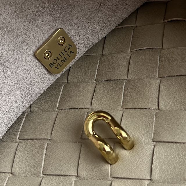 BV original calfskin small ciao ciao bag 835835 ecru