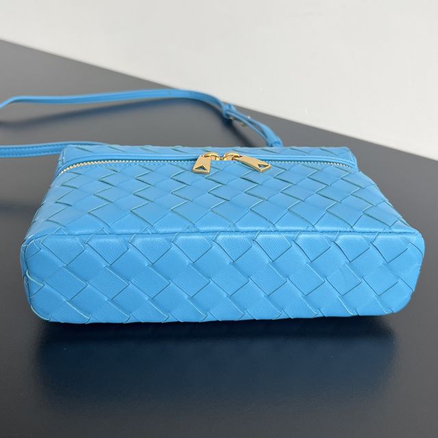 BV original calfskin bang bang vanity case 789109 pool