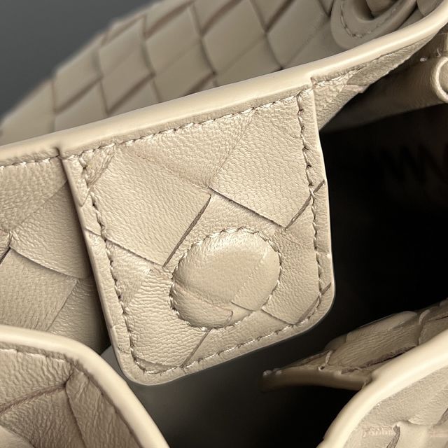 BV original lambskin small campana bag 796569 ecru