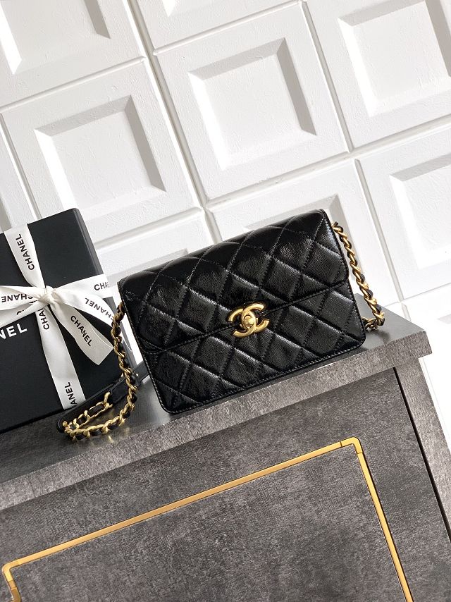 CC original shiny calfskin clutch with chain AS5618 black