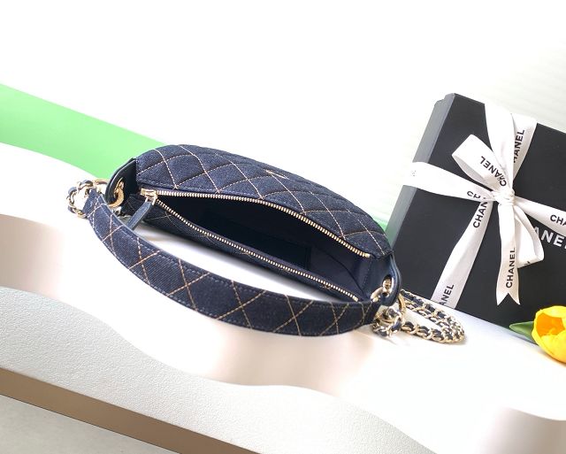 CC original denim clutch with chain AP5094 dark blue