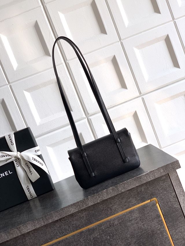 CC original grained calfskin clutch AP5068 black