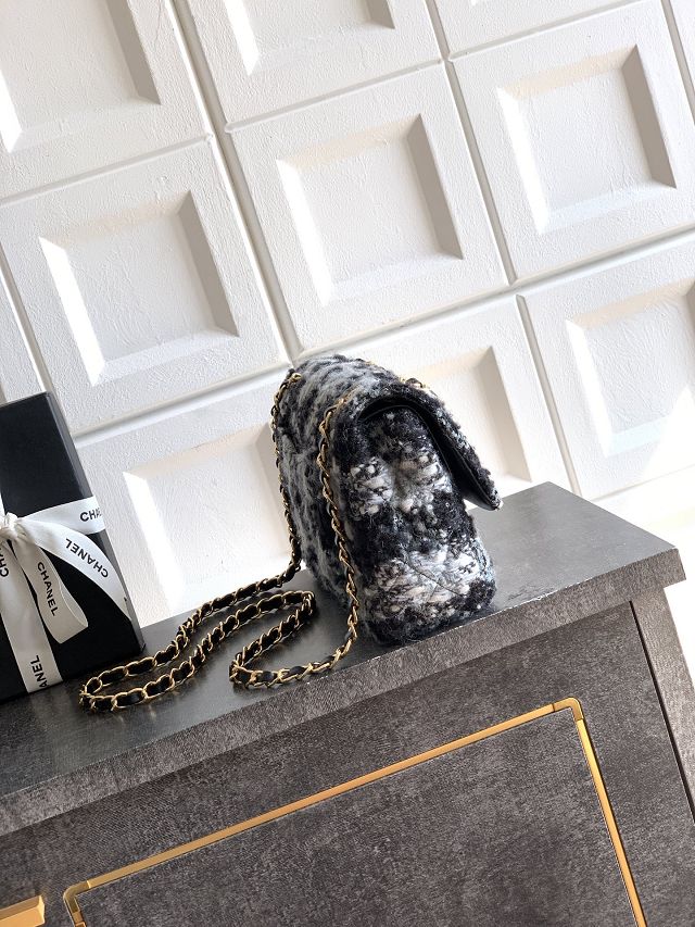 CC original tweed medium flap bag A01112 black