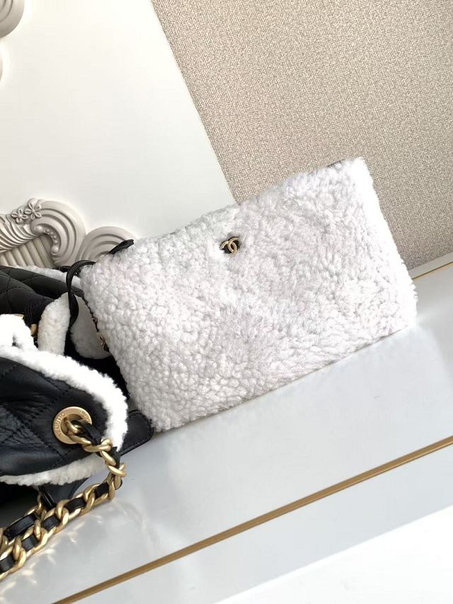 CC original lambskin 25 medium handbag AS5311 black&white