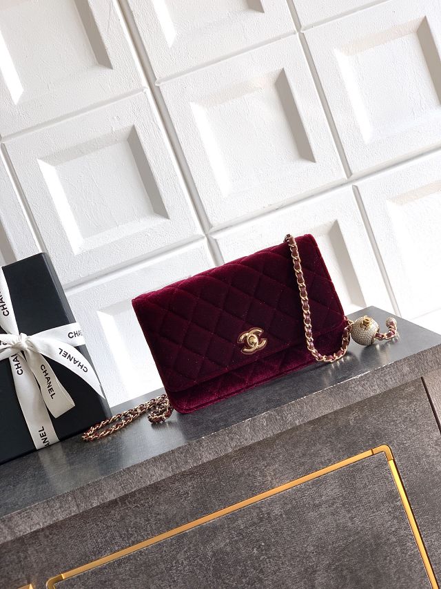 CC original velvet wallet on chain AP1450