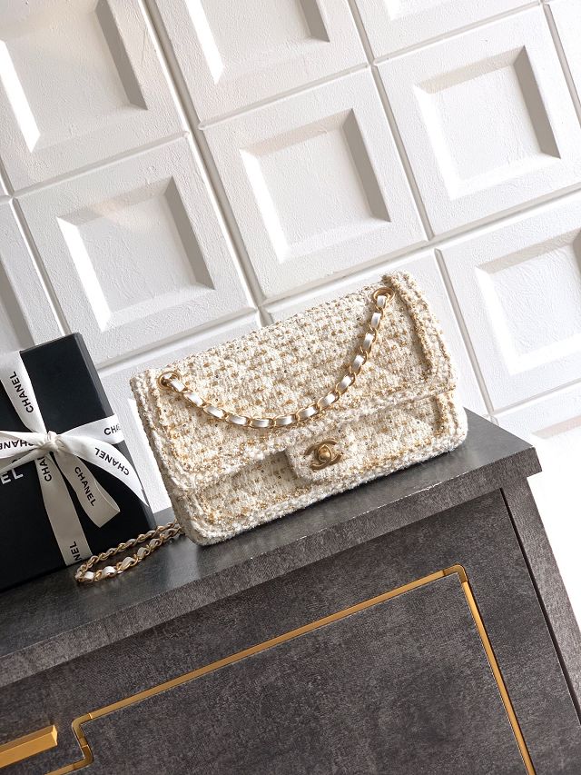 CC original tweed medium flap bag A01112 white