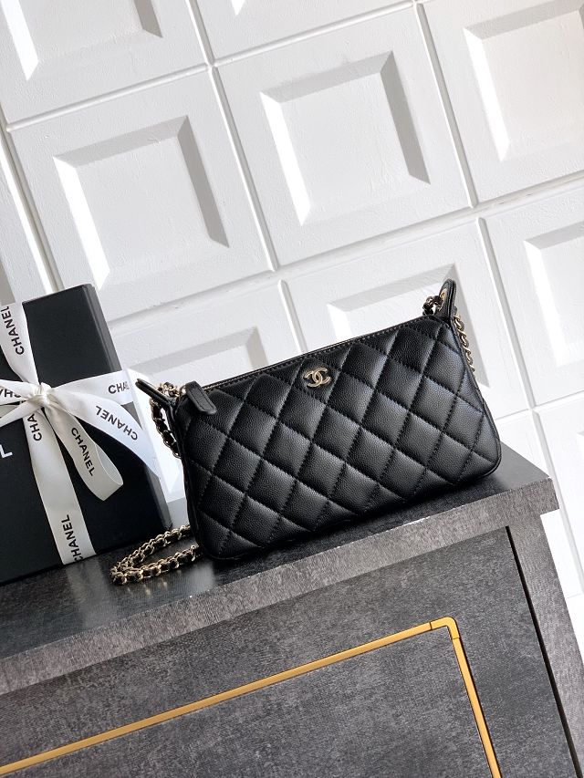 CC original grained calfskin clutch with chain AP4704 black