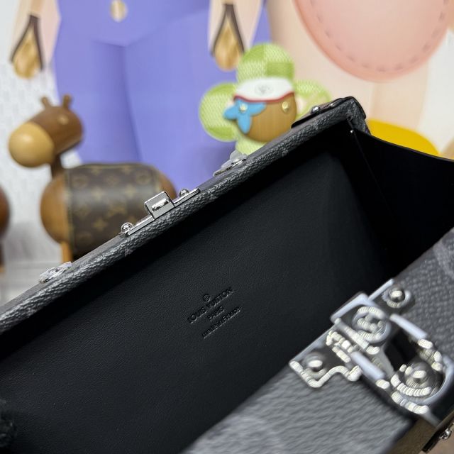 Louis vuitton original monogram eclipse neo wallet trunk M20954