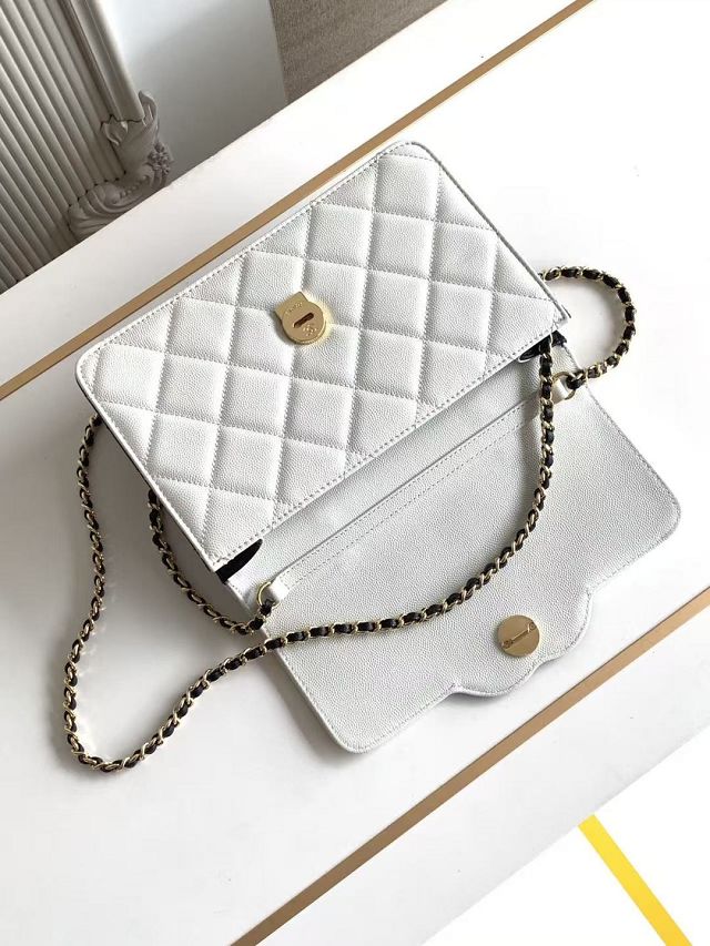 CC grained calfskin wallet on chain AP6554 white