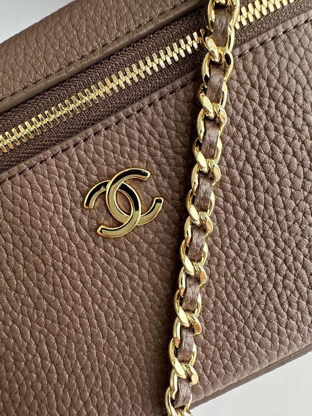 CC grained calfskin small vanity with chain AP5346 light brown