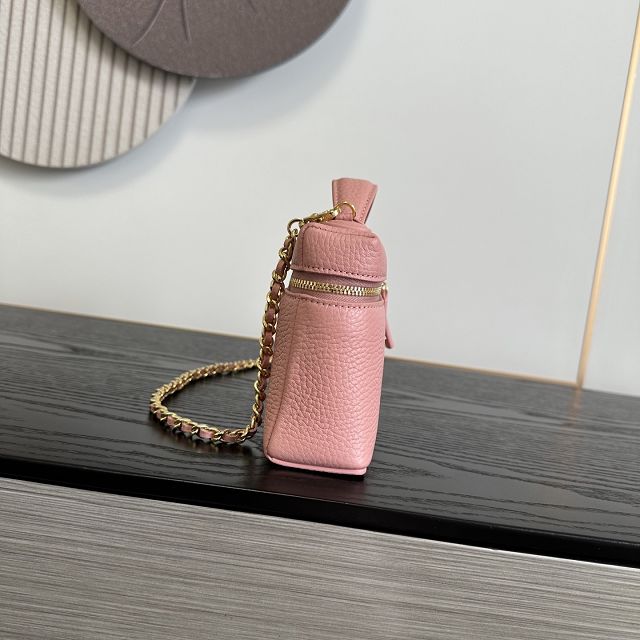 CC grained calfskin small vanity with chain AP5346 pink
