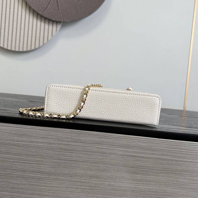 CC grained calfskin small vanity with chain AP5346 white