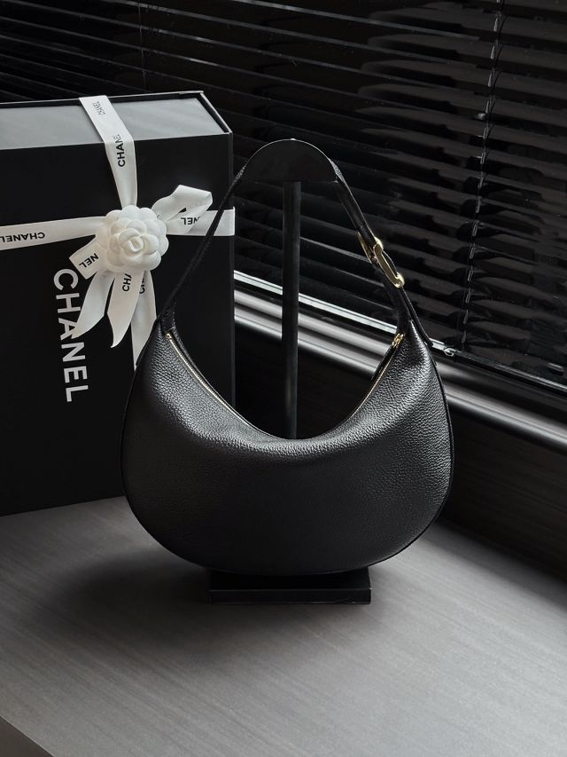 CC grained calfskin hobo handbag AS6570 black