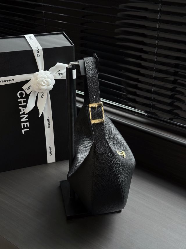 CC grained calfskin hobo handbag AS6570 black