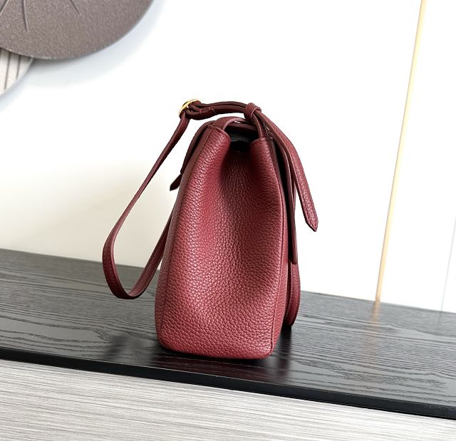 CC grained calfskin maxi flap bag AS6482 red