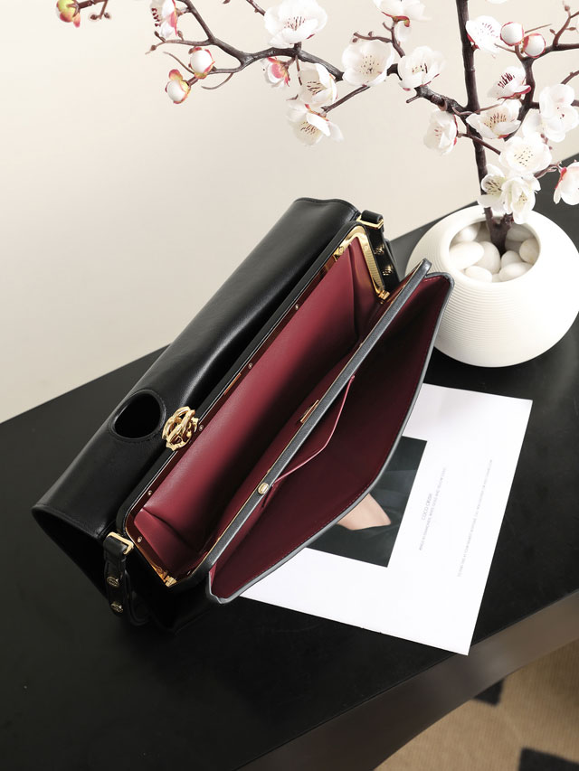 CC calfskin clutch with strap AP6251