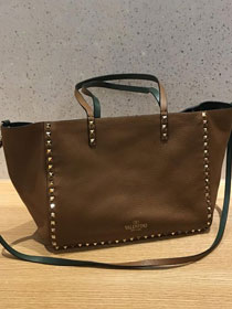 Valentino Garavani Rockstud calfskin shopper bag 0579 coffee