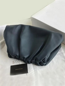 2019 BV original calfskin large pouch 576227 navy blue