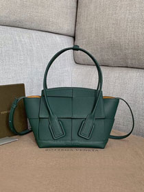 2020 BV original grain calfskin mini arco 29 bag 600606 green