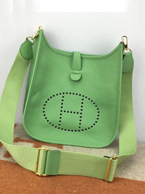 Hermes original togo leather evelyne pm shoulder bag E29 vert criquet