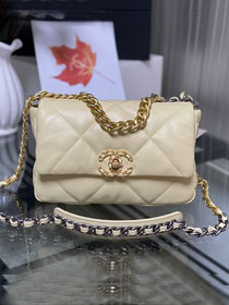 2021 CC original lambskin small 19 flap bag AS1160 cream