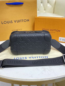 Louis vuitton original monogram calfskin horizon clutch M20439 black