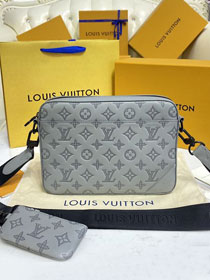 Louis vuitton original monogram calfskin messenger bag M46104 grey