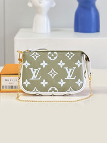 Louis vuitton original calfskin mini pochette M81284 khaki green