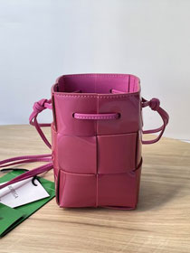 BV original patent calfskin cassette small bucket bag 680217 cranberry