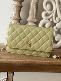 CC original lambskin wallet on chain AP3035 light green