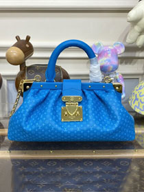 2023 Louis vuitton original calfskin clutch M22325 blue