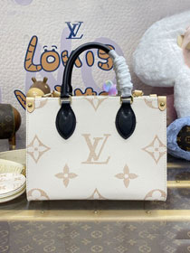 2024 Louis vuitton original monogram canvas onthego pm M24533