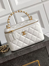 CC original grained calfskin vanity with chain AP5183 white