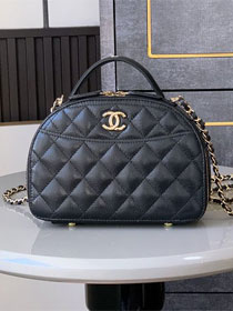 CC original grained calfskin clutch with chain AP5060 black