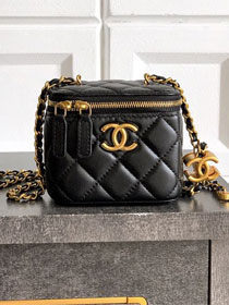 CC original lambskin small vanity with chain AP3937 black