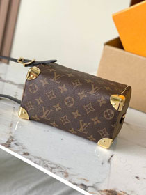 Louis vuitton original monogram reverse  locker dopp kit M29313