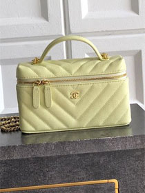 CC grained calfskin vanity with chain  AP5212 light yellow